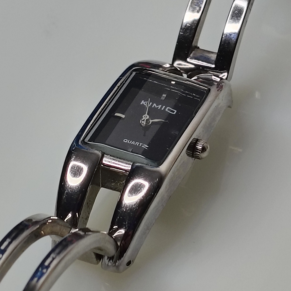 Kimio Black and Silver Quartz Watch - Picture 4 of 9
